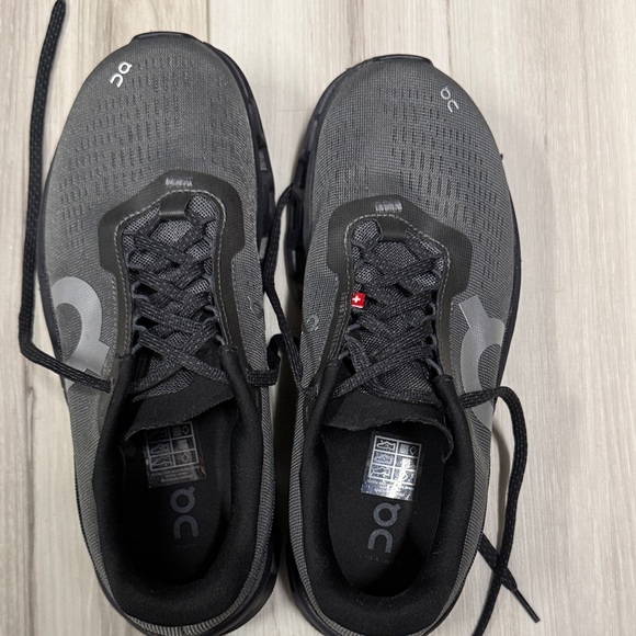 On Running Cloudmonster 2 Sneakers - Picture 2 of 3